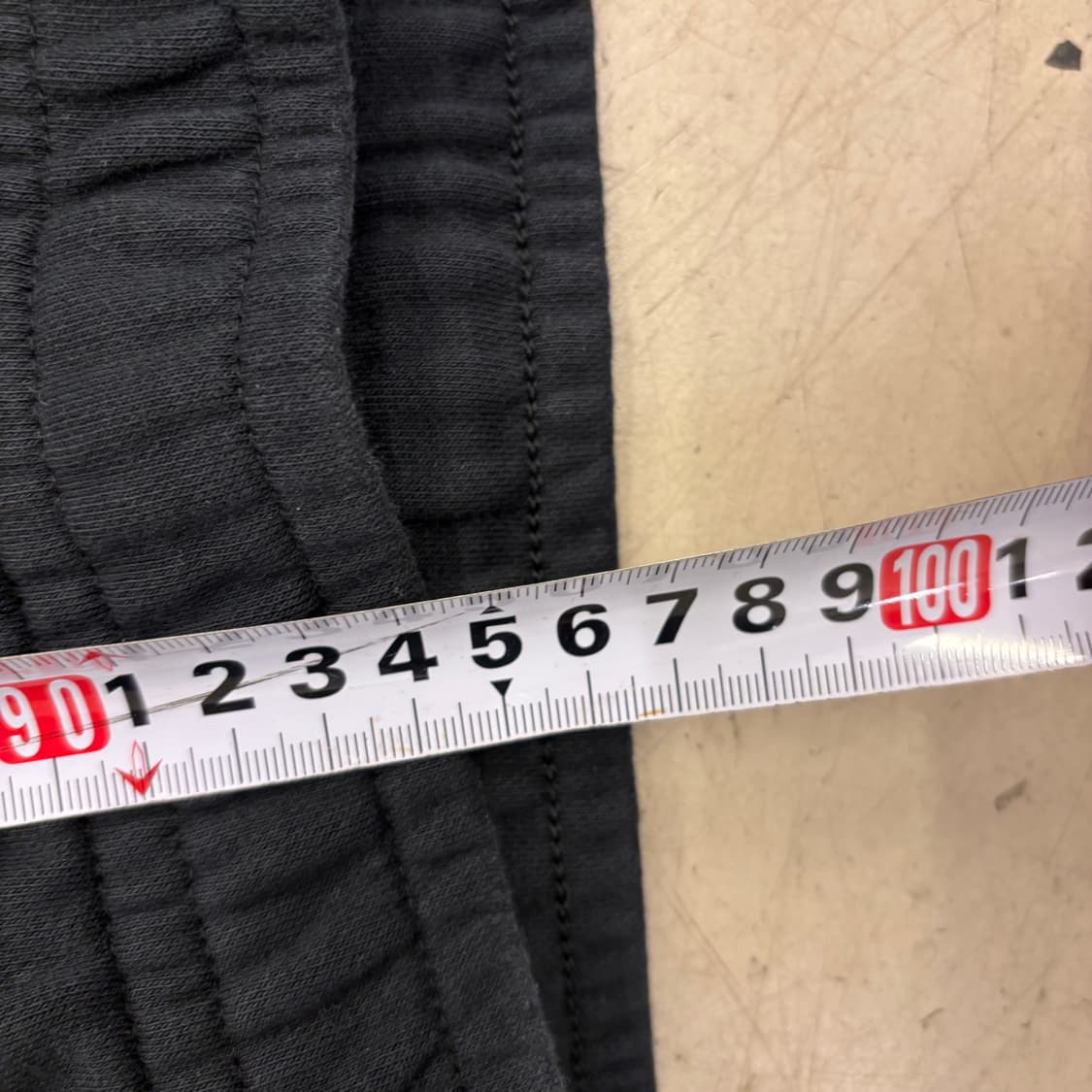 나이키 베이직 로고 블랙 트레이닝 팬츠 상품이미지4