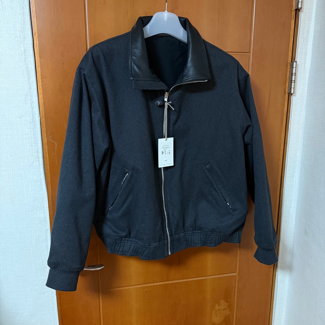 헤릴 25fw 코튼 트윌 위캔드 자켓 블랙 3사이즈 상품이미지2