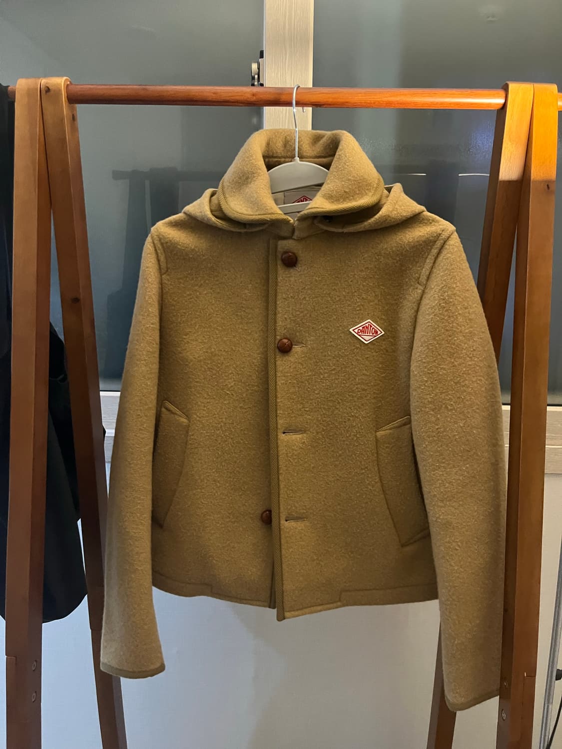 단톤 DANTON 후드 크롭 울 자켓  상품이미지1