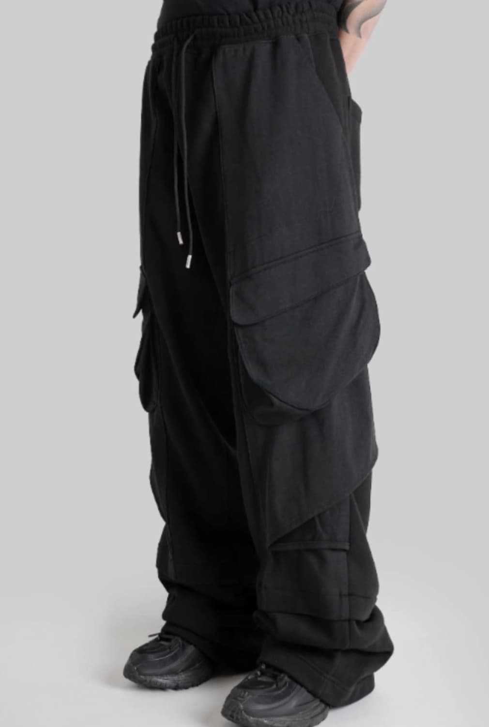 지용킴 빅 사이드포켓 코튼팬츠 23fw 상품이미지2
