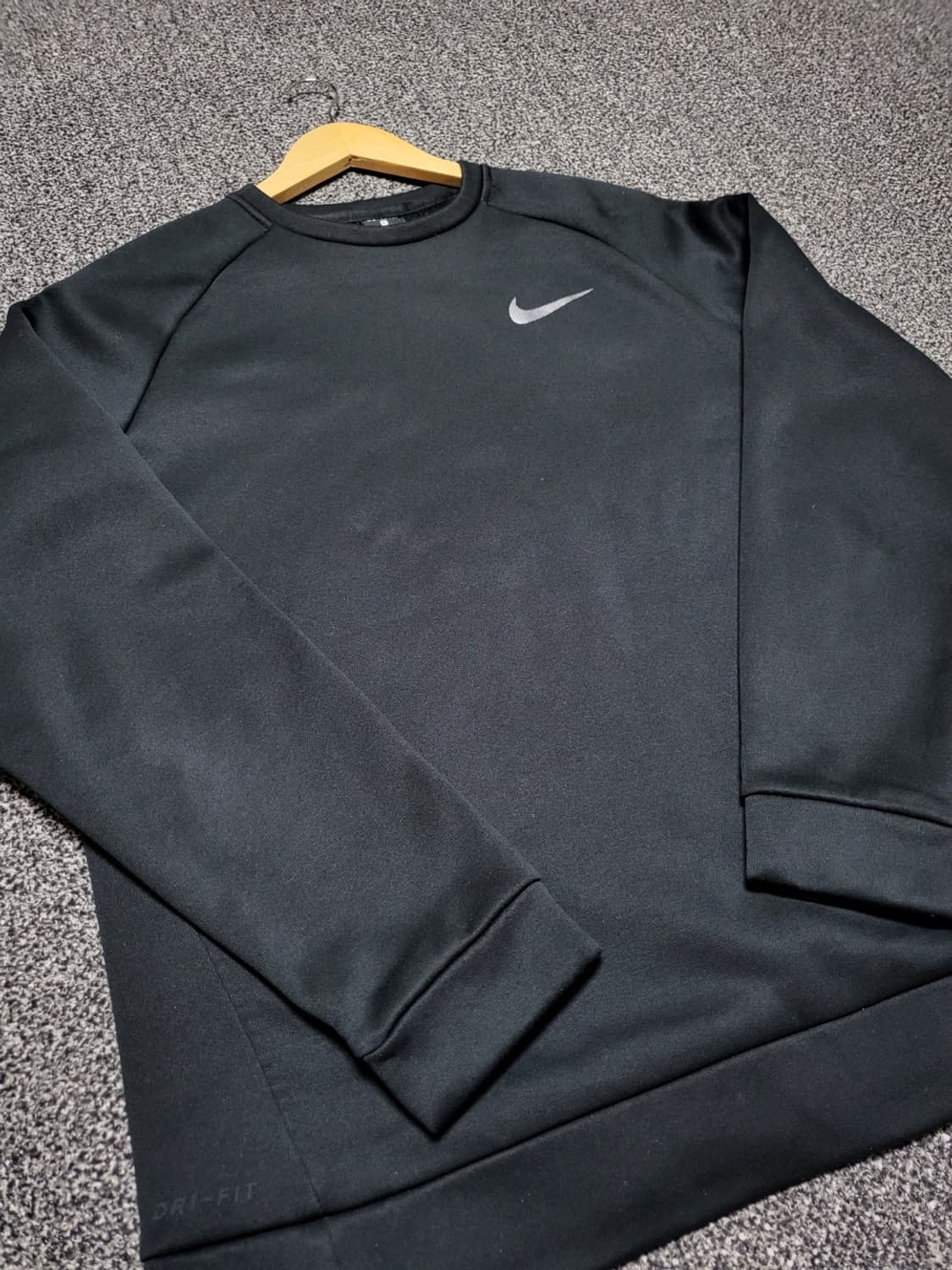 나이키 남성 드라이핏 맨투맨 상품이미지4