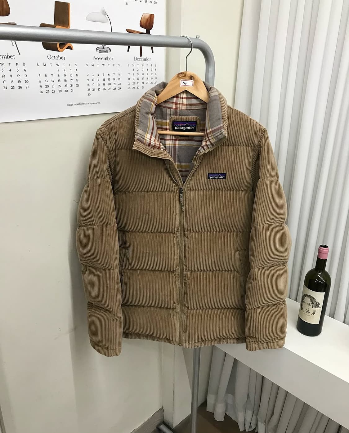 파타고니아 덕다운 코듀로이 패딩 상품이미지1