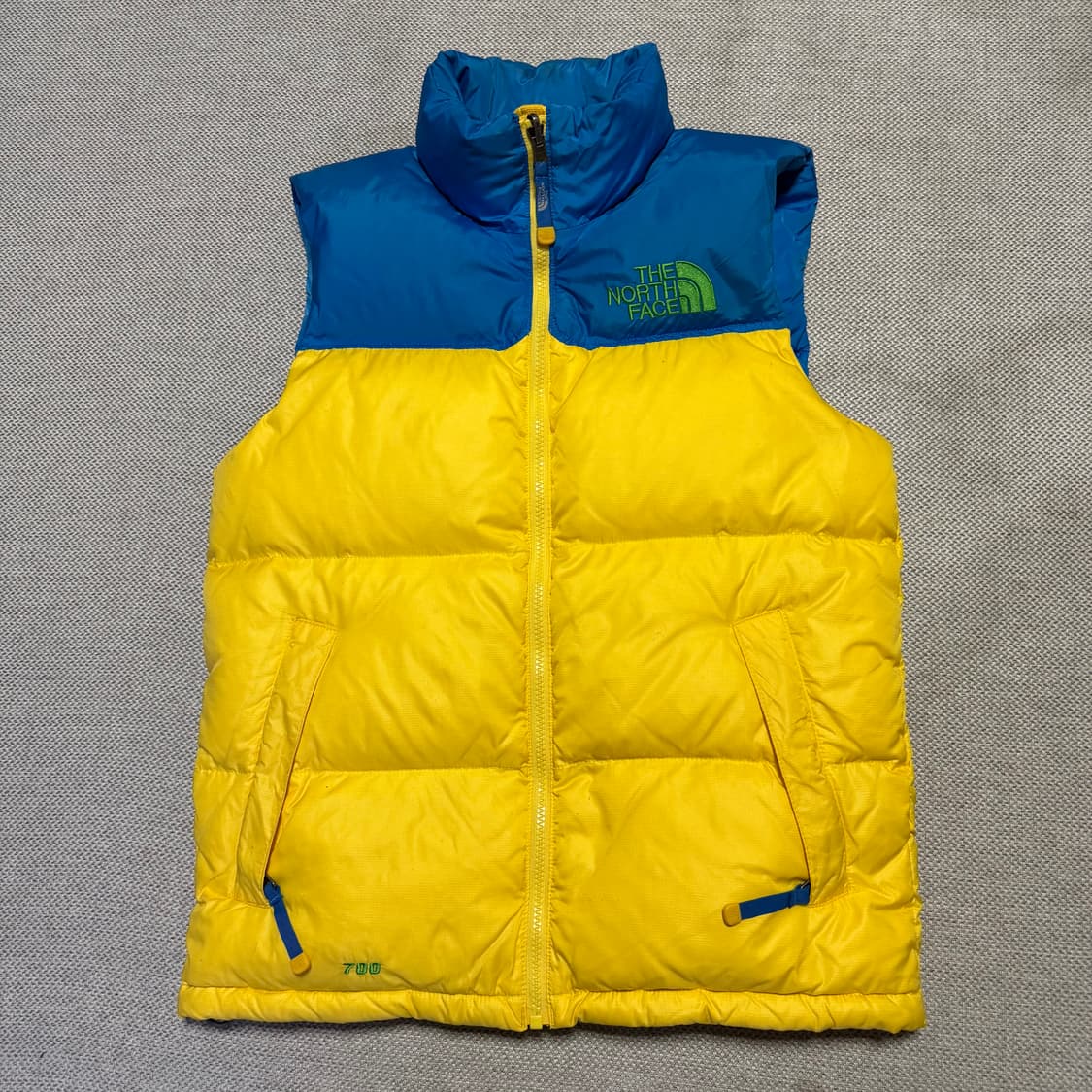노스페이스 700 눕시 패딩조끼 상품이미지1