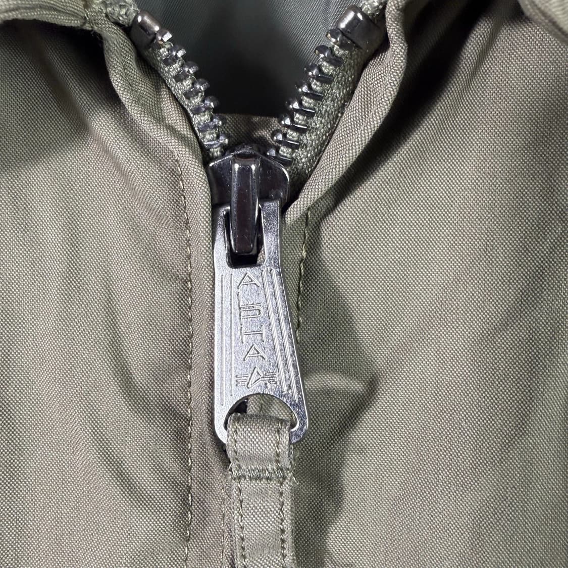 알파 인더스트리 CWU 36/P Mod 코튼 플라이트 자켓 상품이미지8