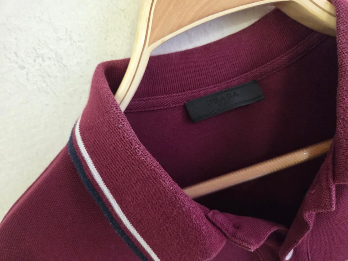 프라다 남성 와인색 카라티 L 상품이미지3