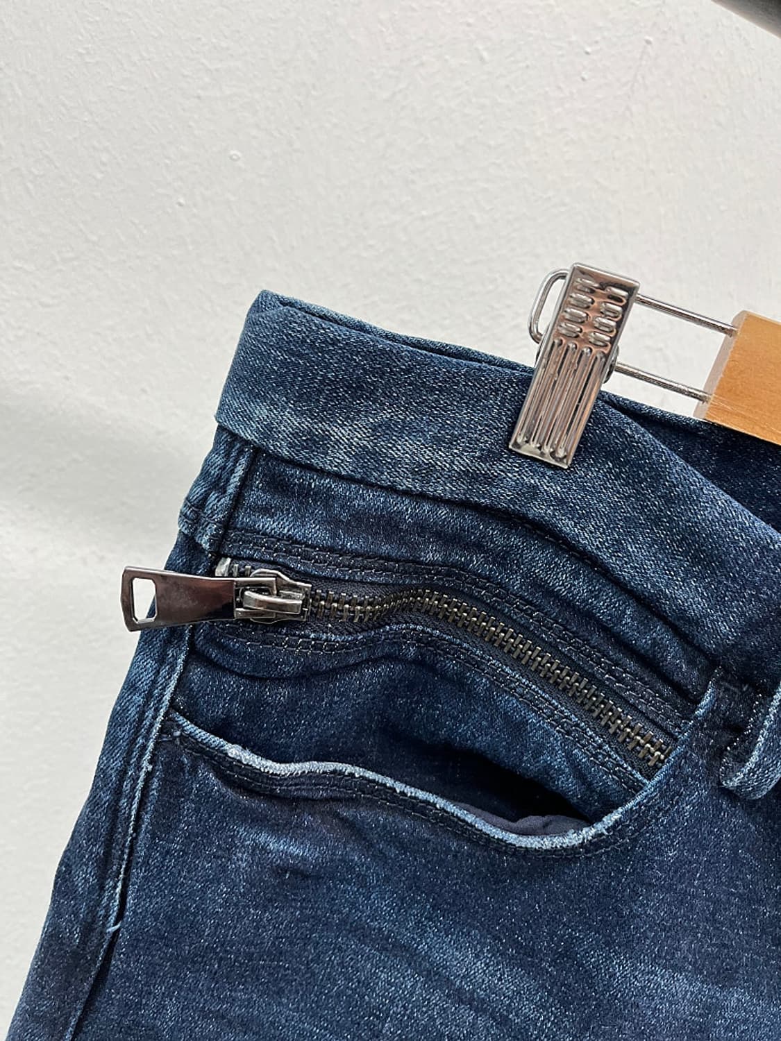 38) 엠포리오알마니 스판 디스진  상품이미지5