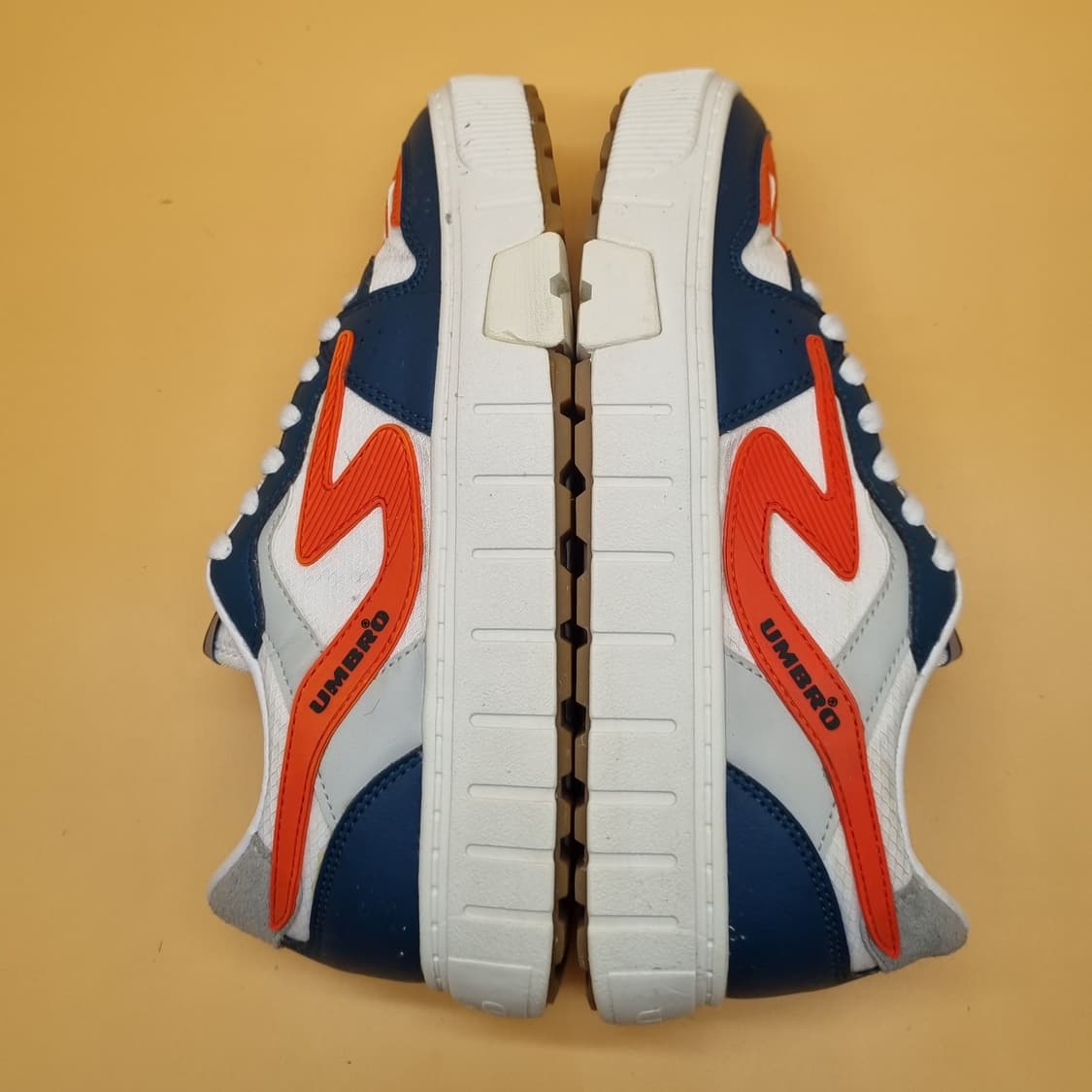 엄브로 패커보이 운동화250. 상품이미지5