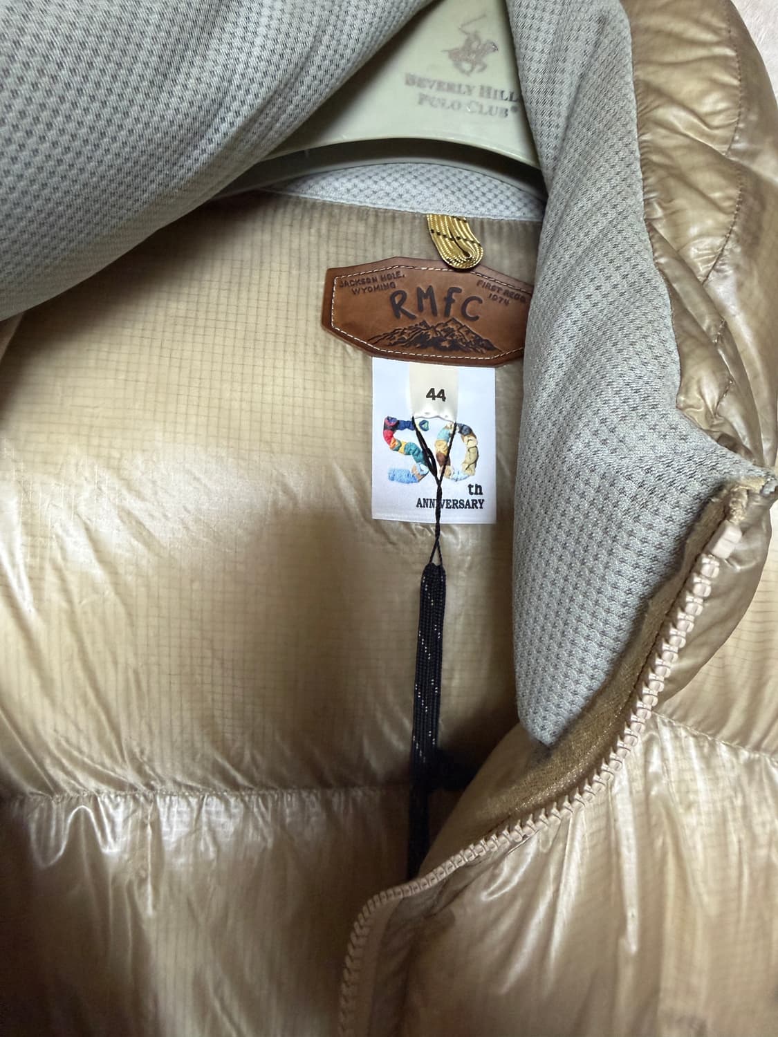 록키마운틴 NS 다운 베이지 색상 44사이즈입니다.  상품이미지2