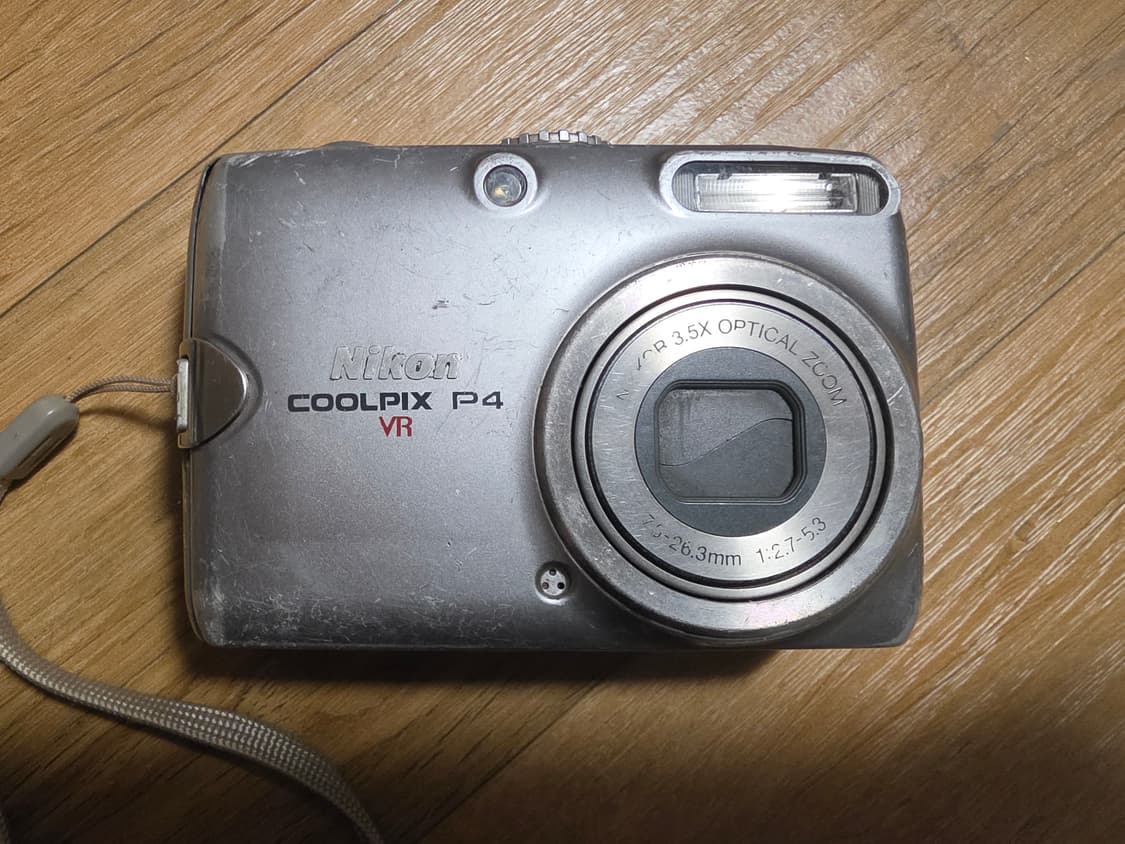 니콘 쿨픽스 p4 상품이미지1