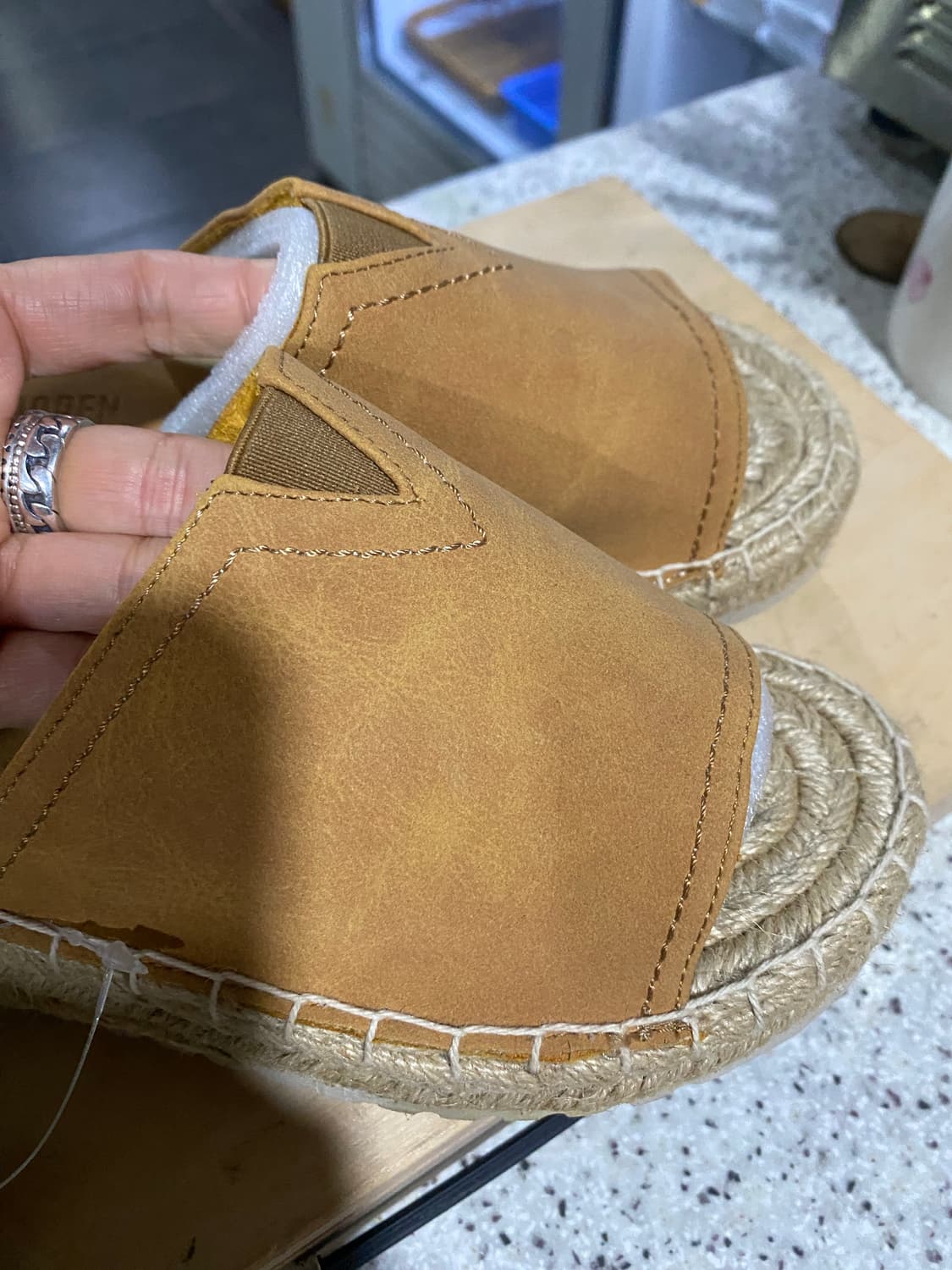 슈펜 에스파듀 샌들 230 카멜 새상품 상품이미지2