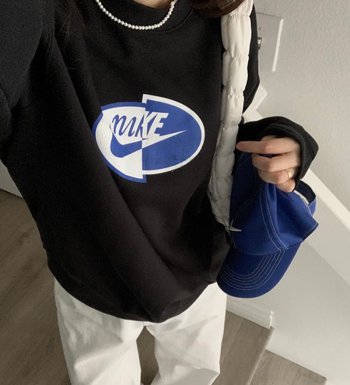 나이키 스플릿 로고 맨투맨 1회 착용 상품이미지2