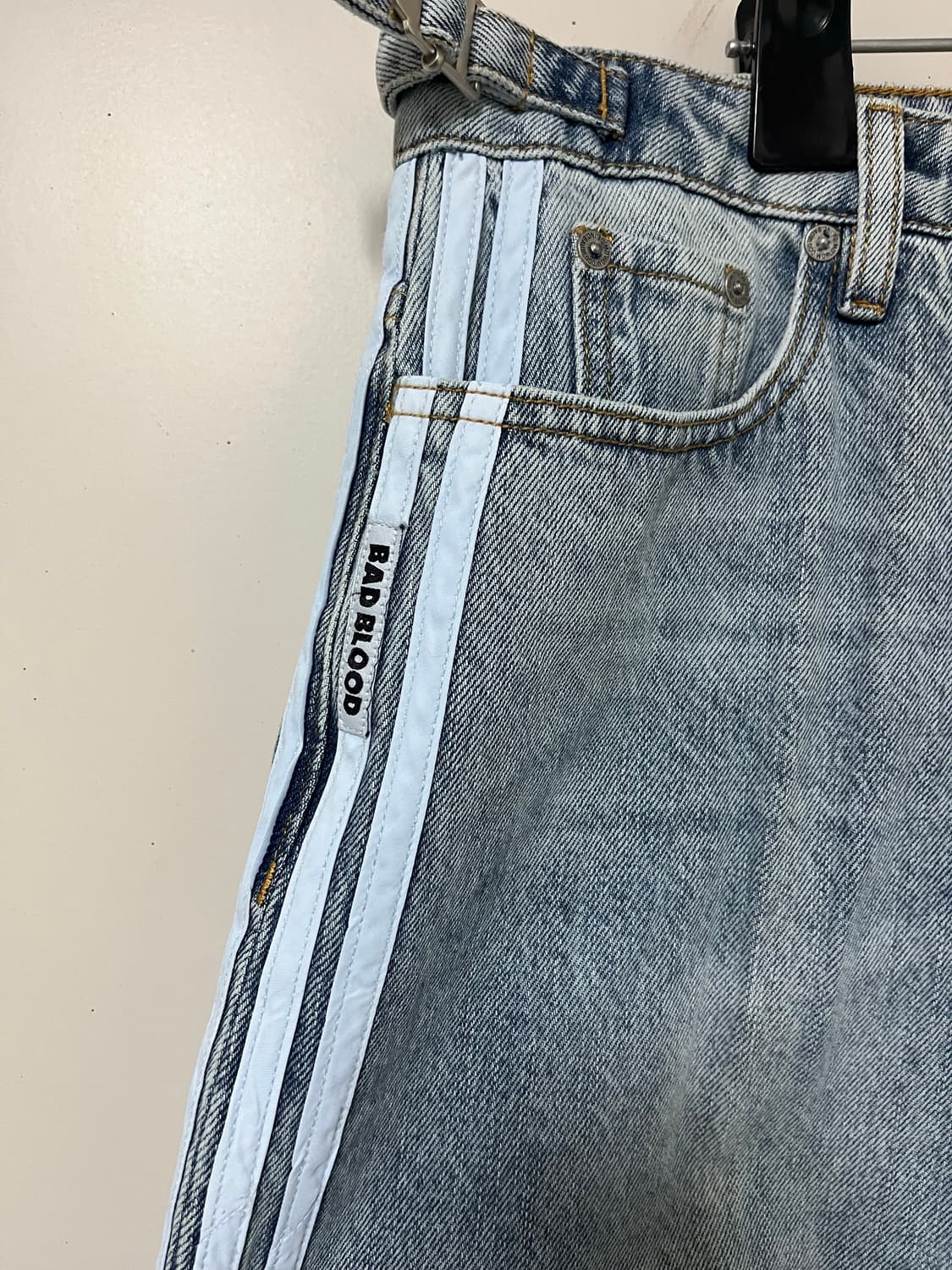 배드블러드 빌리 트랙 버뮤다 팬츠 상품이미지3