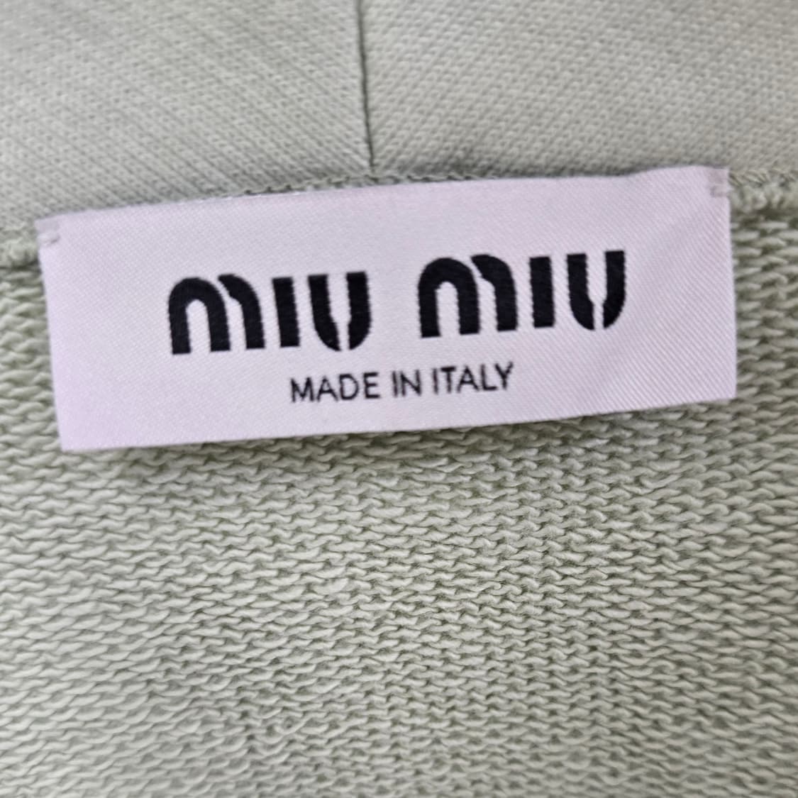 23fw 미우미우 가디건 L사이즈 105 110 판매 상품이미지2