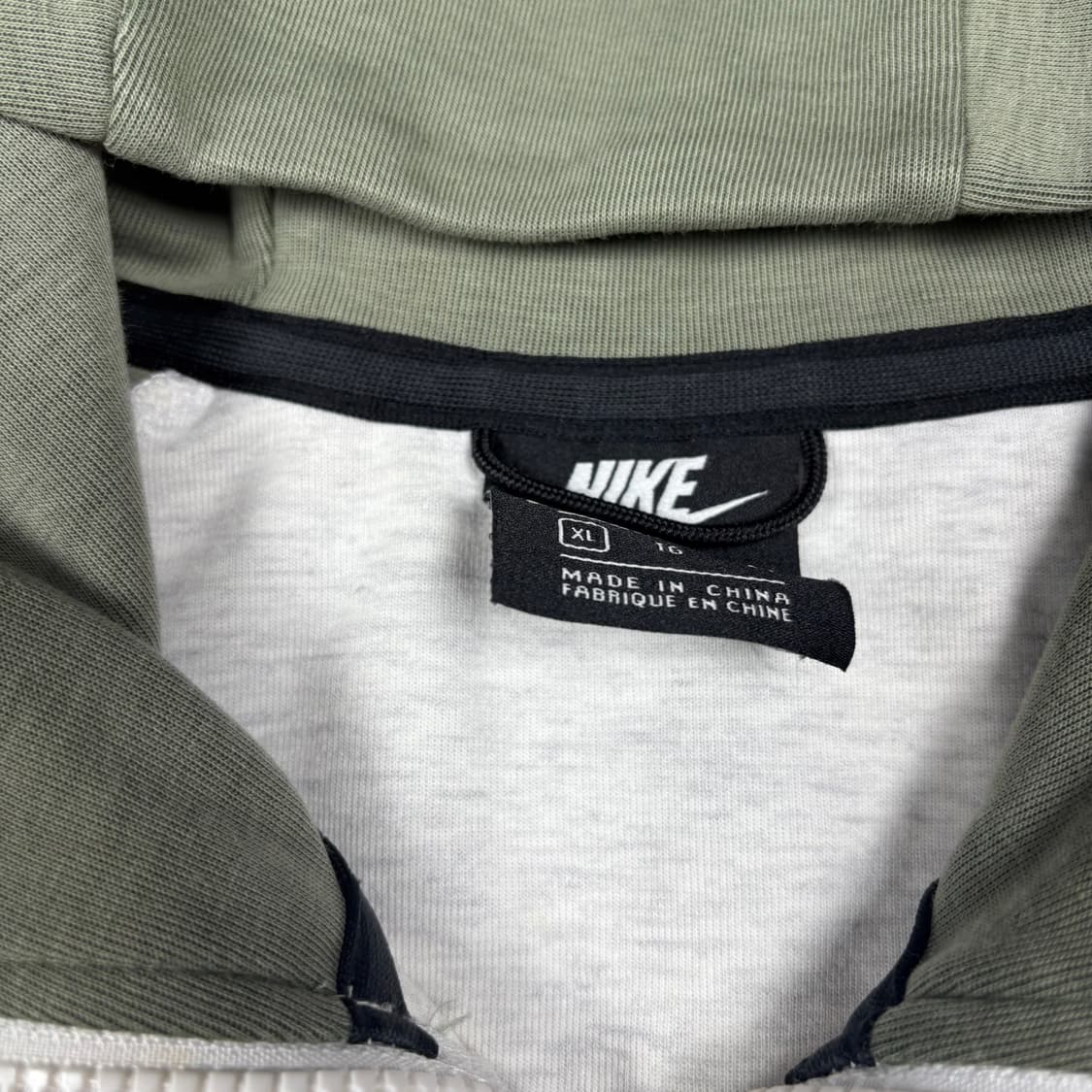 나이키 카키&멜란지 테크팩 후드집업 상품이미지3