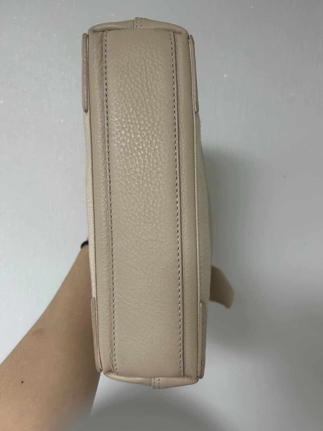 발렌시아가 카바스 XS 가죽 상품이미지4