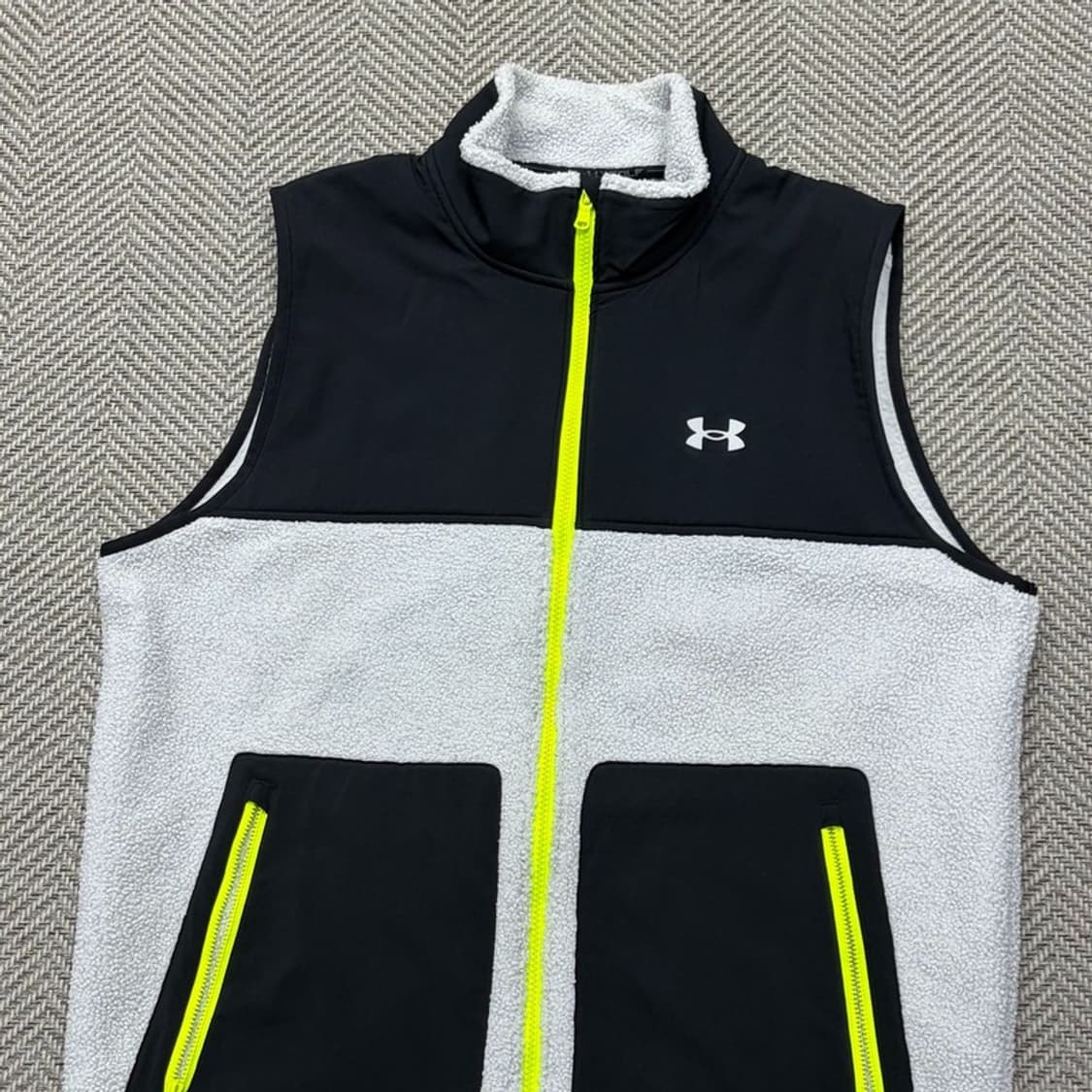 언더아머 플리스 베스트 v1953 상품이미지3