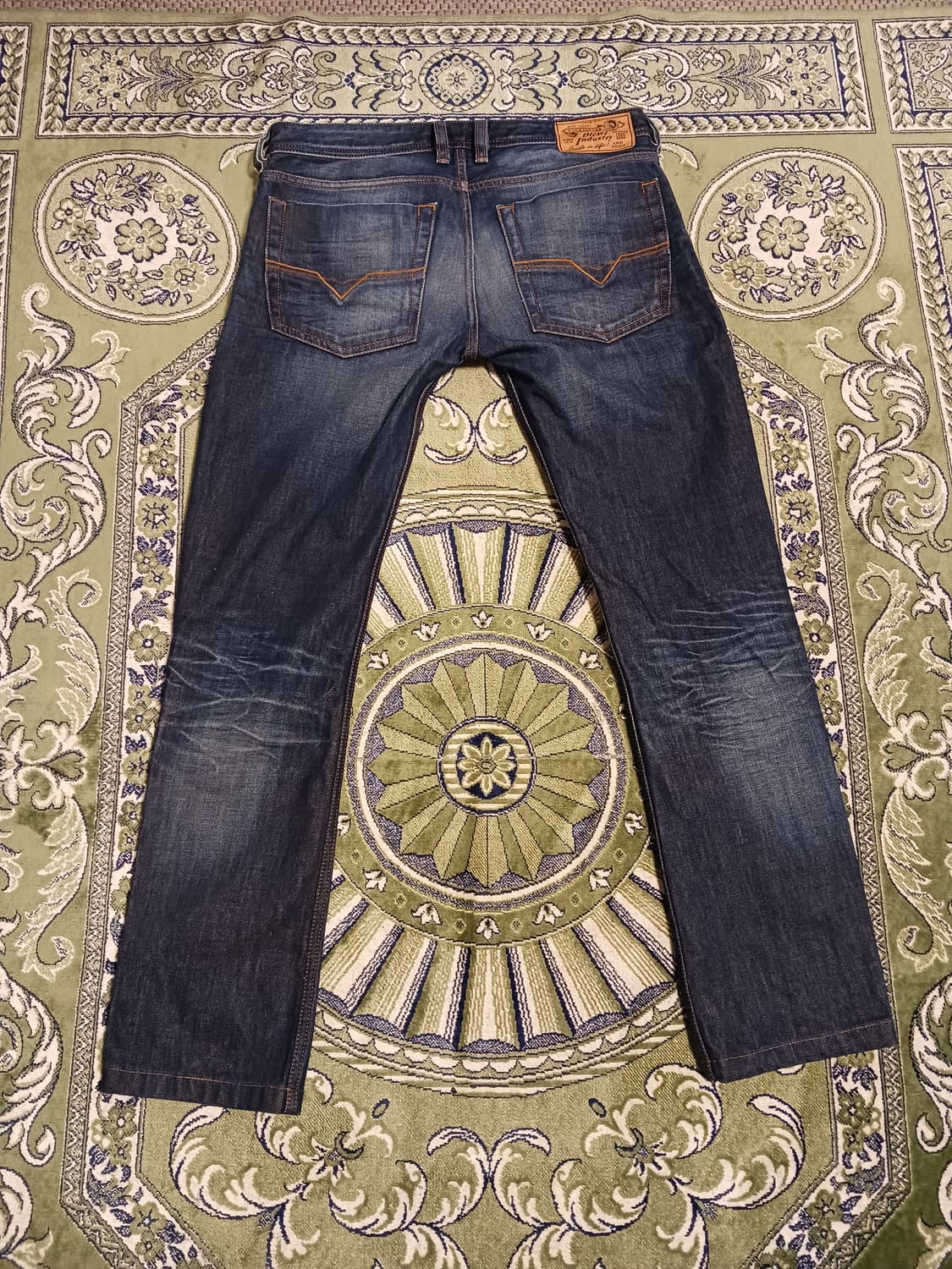 디젤 자니티 워싱팬츠 상품이미지5