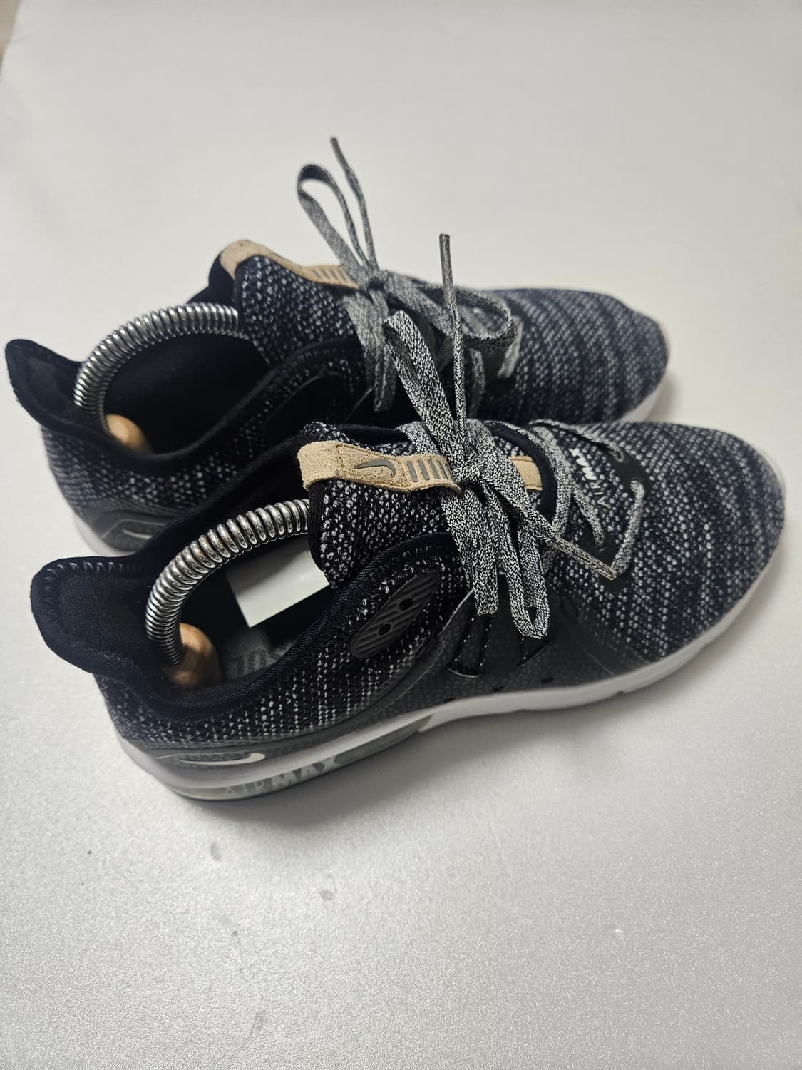 💛나이키 에어맥스 니트 스니커즈 240💛 상품이미지2