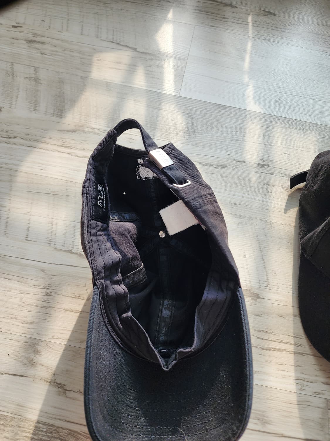 블랙 볼캡 2개 일괄 팜. (MLB&그루브라임) 여성 야구 모자 상품이미지3