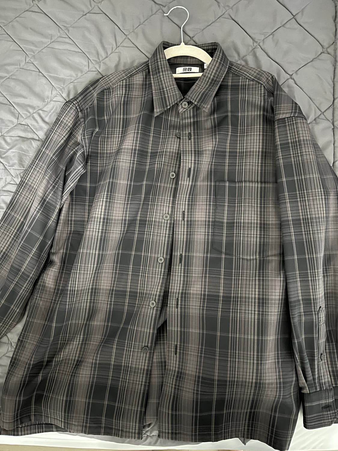 유니클로U 셔츠 상품이미지2