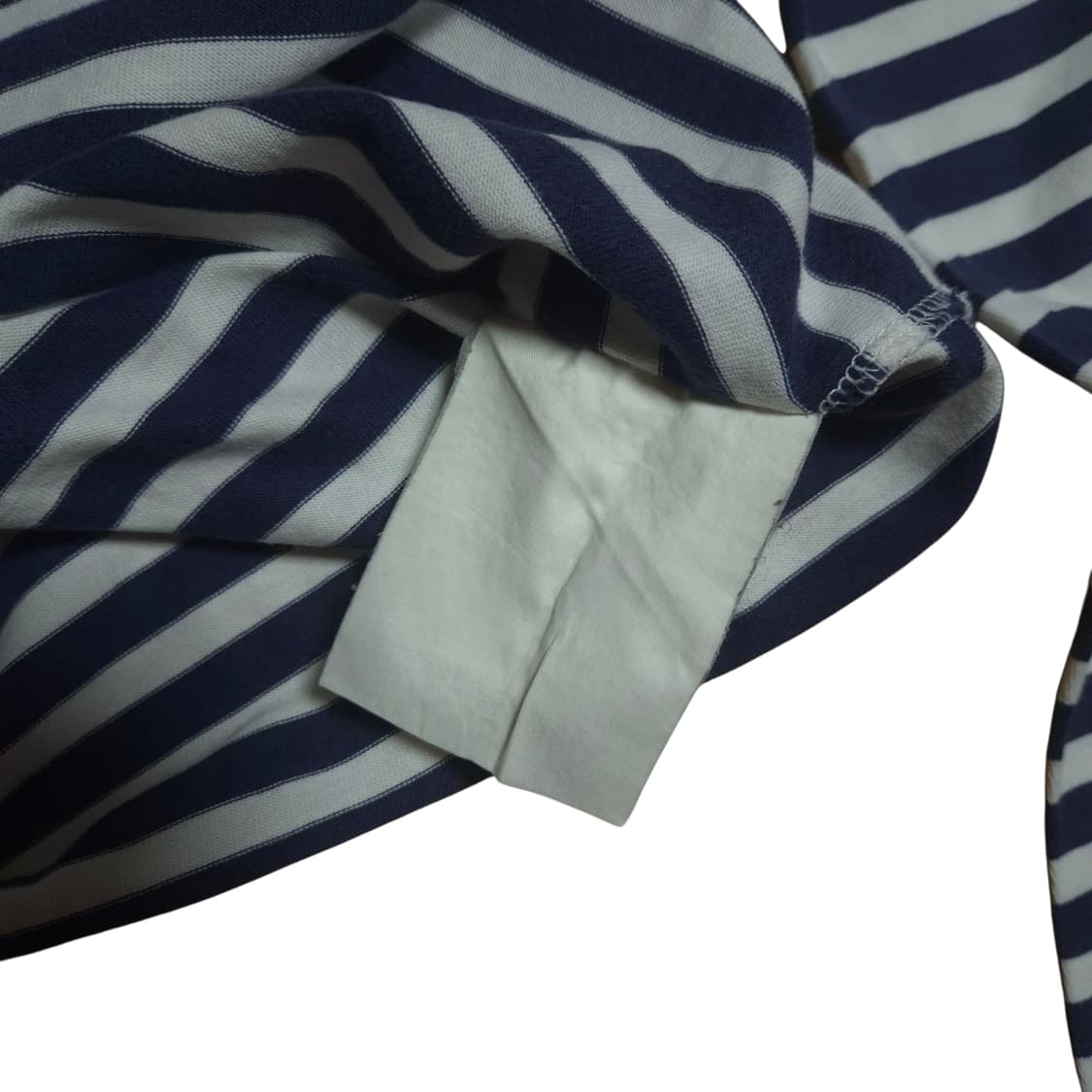 꼼데가르송 플레이 네이비 스트라이프 롱슬리브 상품이미지5