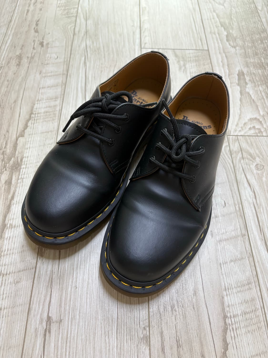 닥터마틴 1461 3홀 스무스 250 상품이미지1