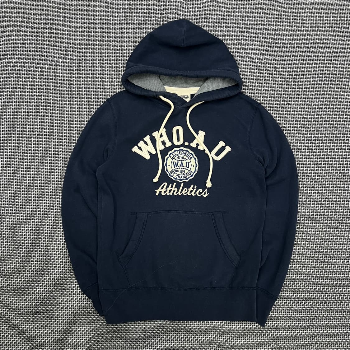 착샷O 후아유 네이비 로고 후드 상품이미지1