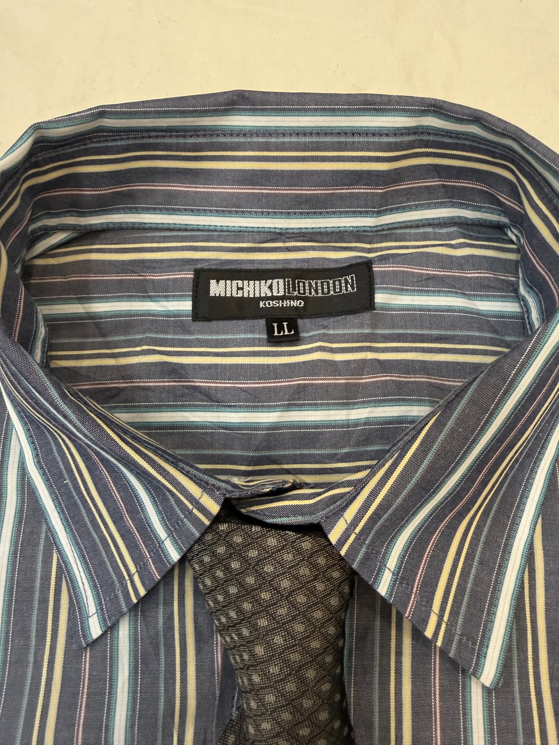 빈티지 블루 멀티 스트라이프 셔츠 & 다크 패턴 넥타이 세트 상품이미지4