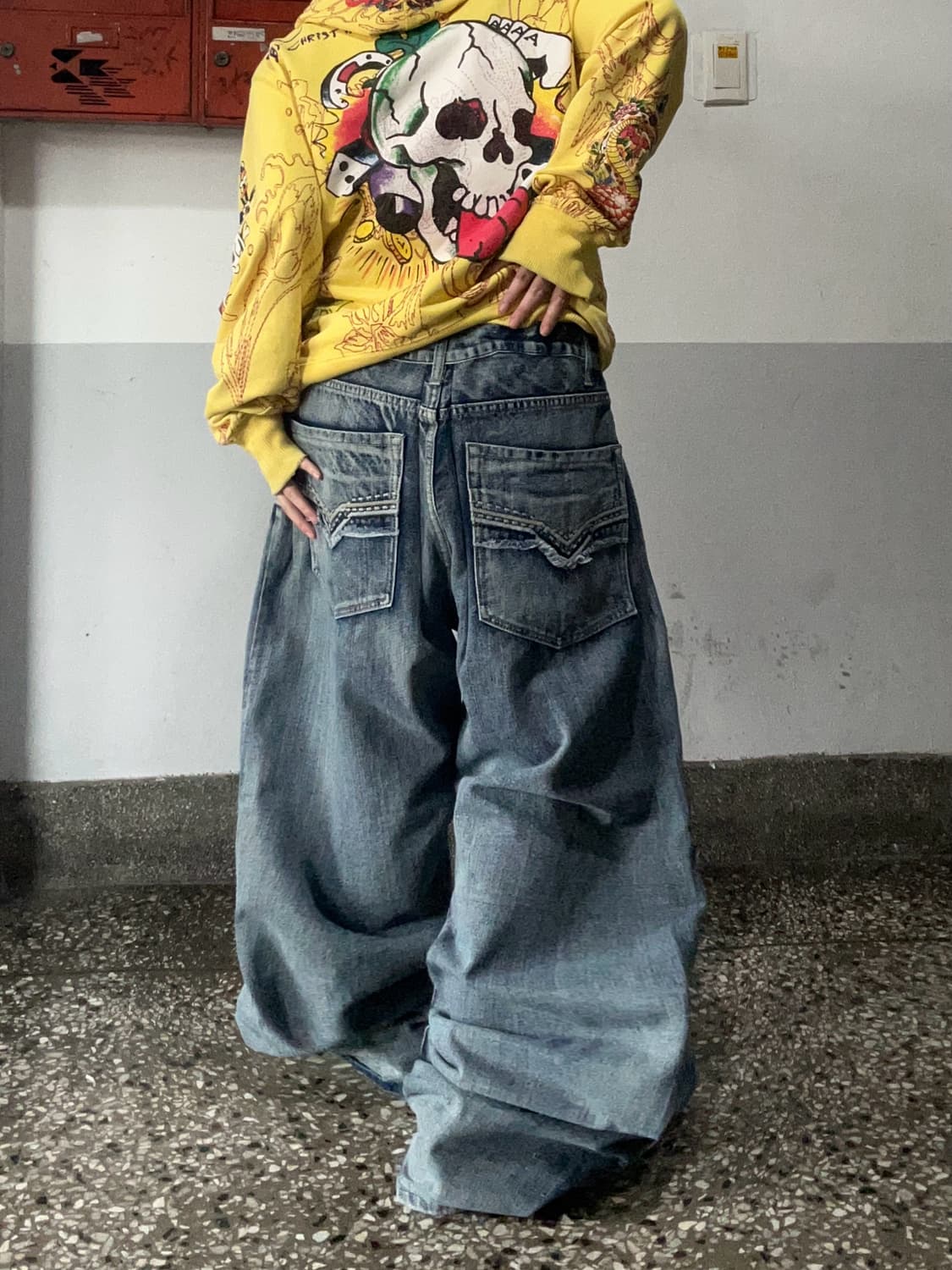 90s 스크래치 워싱 데님 와이드팬츠 상품이미지1