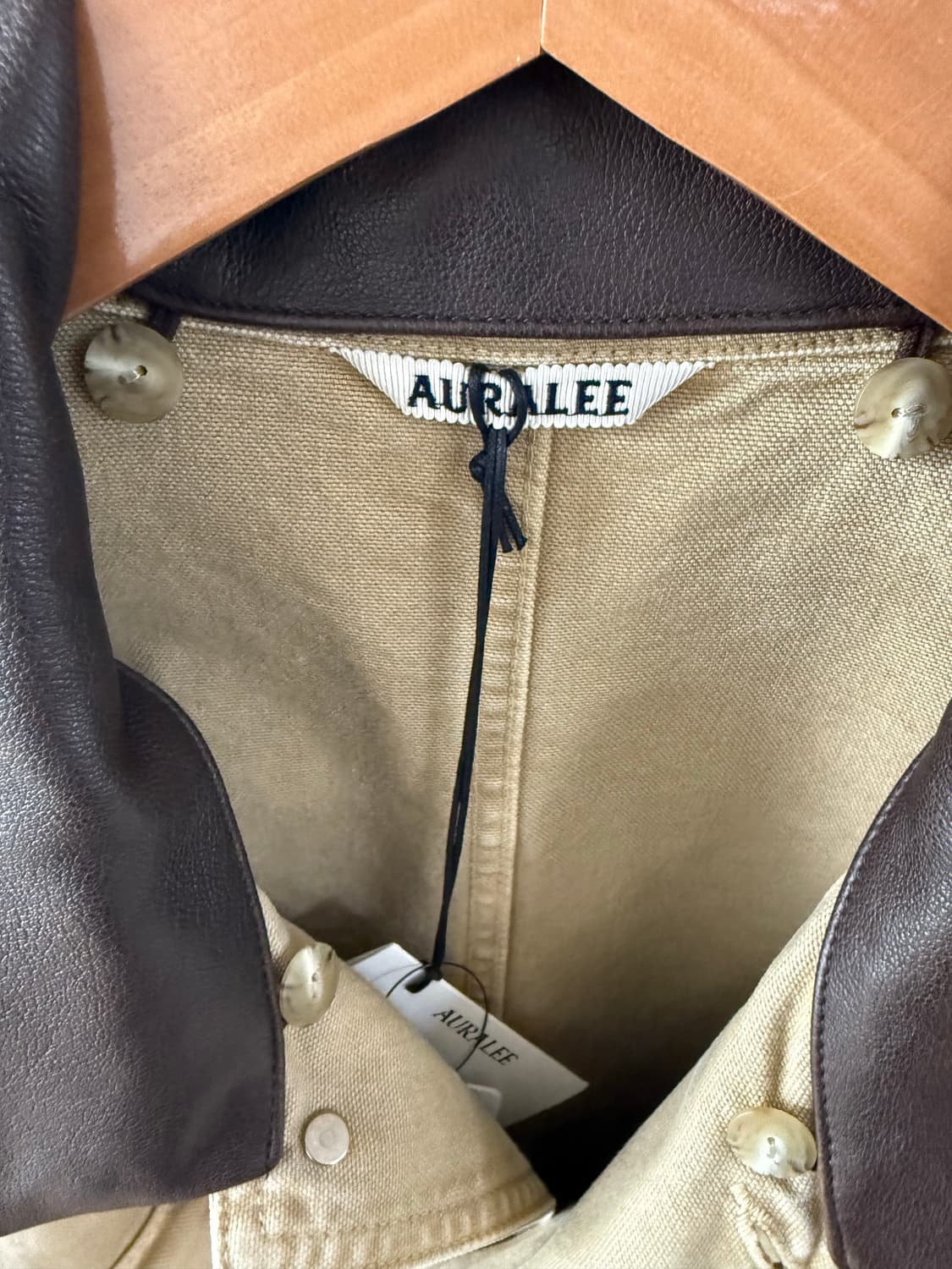 오라리 덕코튼블루종 베이지 팝니다. 상품이미지4