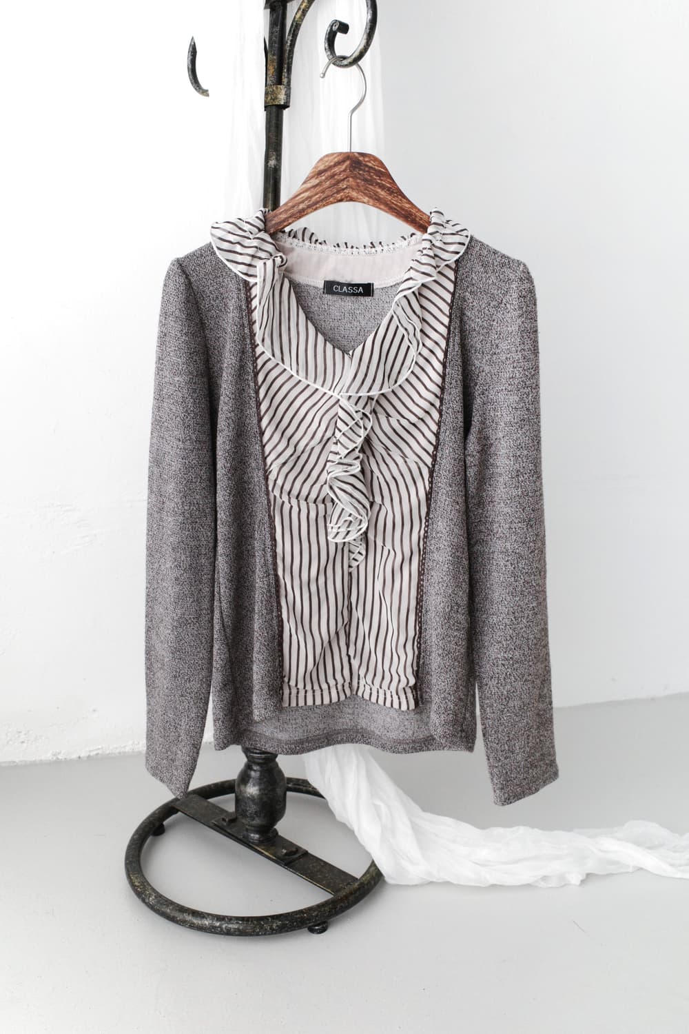 stripe frill layered long sleeve 상품이미지1