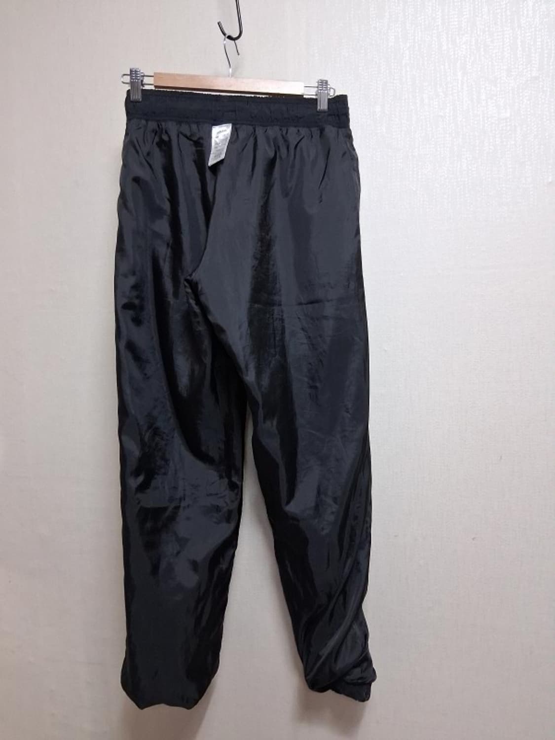 일본판 아디다스 검정 바람막이 트랙팬츠 안감유 여성 28까지 표기L
 상품이미지3