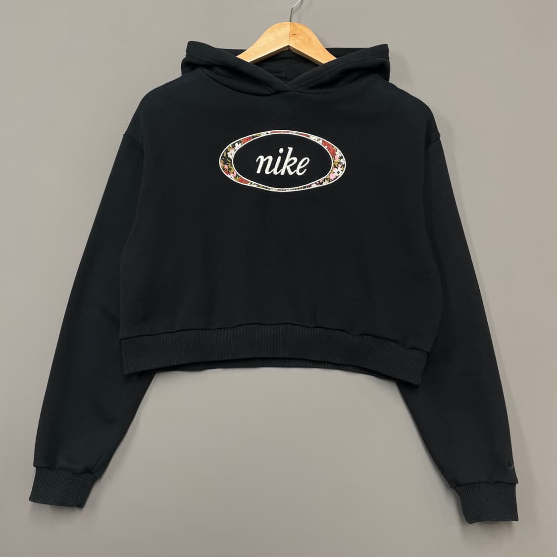 나이키 크롭 후드티 블랙 여성 S [041504] 상품이미지2