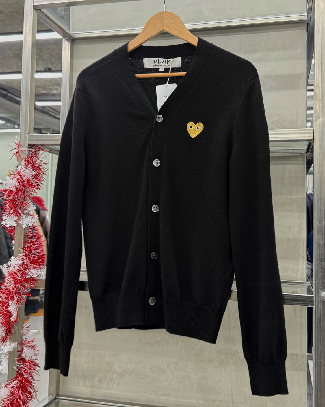 꼼데가르송 골드 와펜 패치 블랙 가디건 상품이미지2