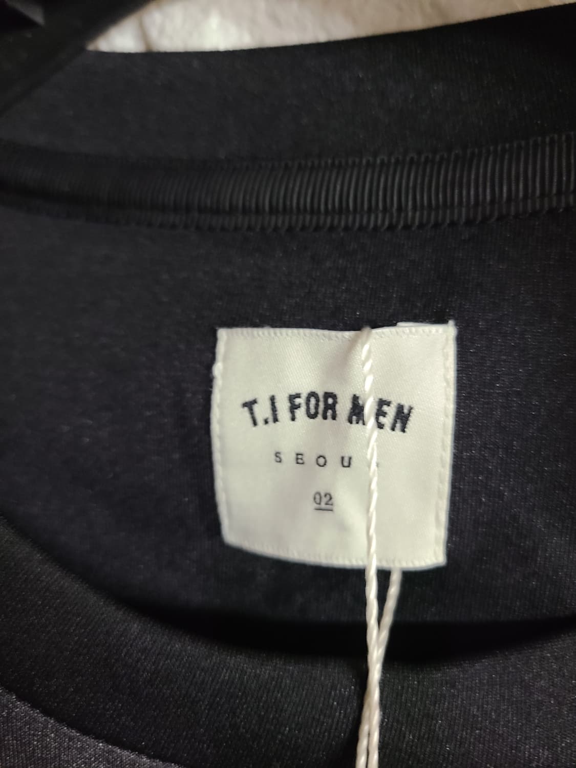 T.I FOR  MEN 블랙 배색 반팔 티셔츠(100) 상품이미지4
