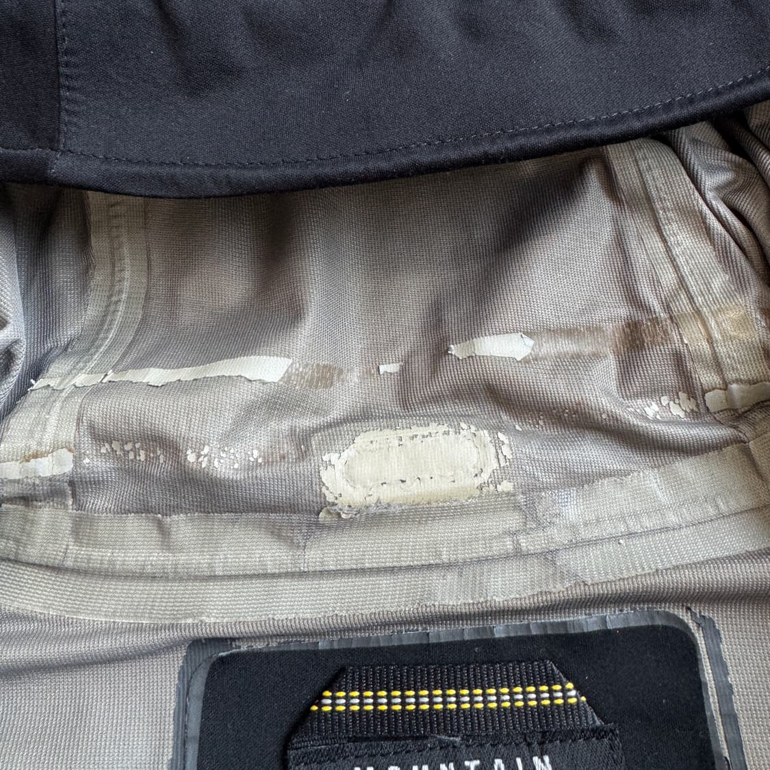 마운틴하드웨어 고프코어 드라이큐 마운틴 바람막이 자켓 상품이미지8