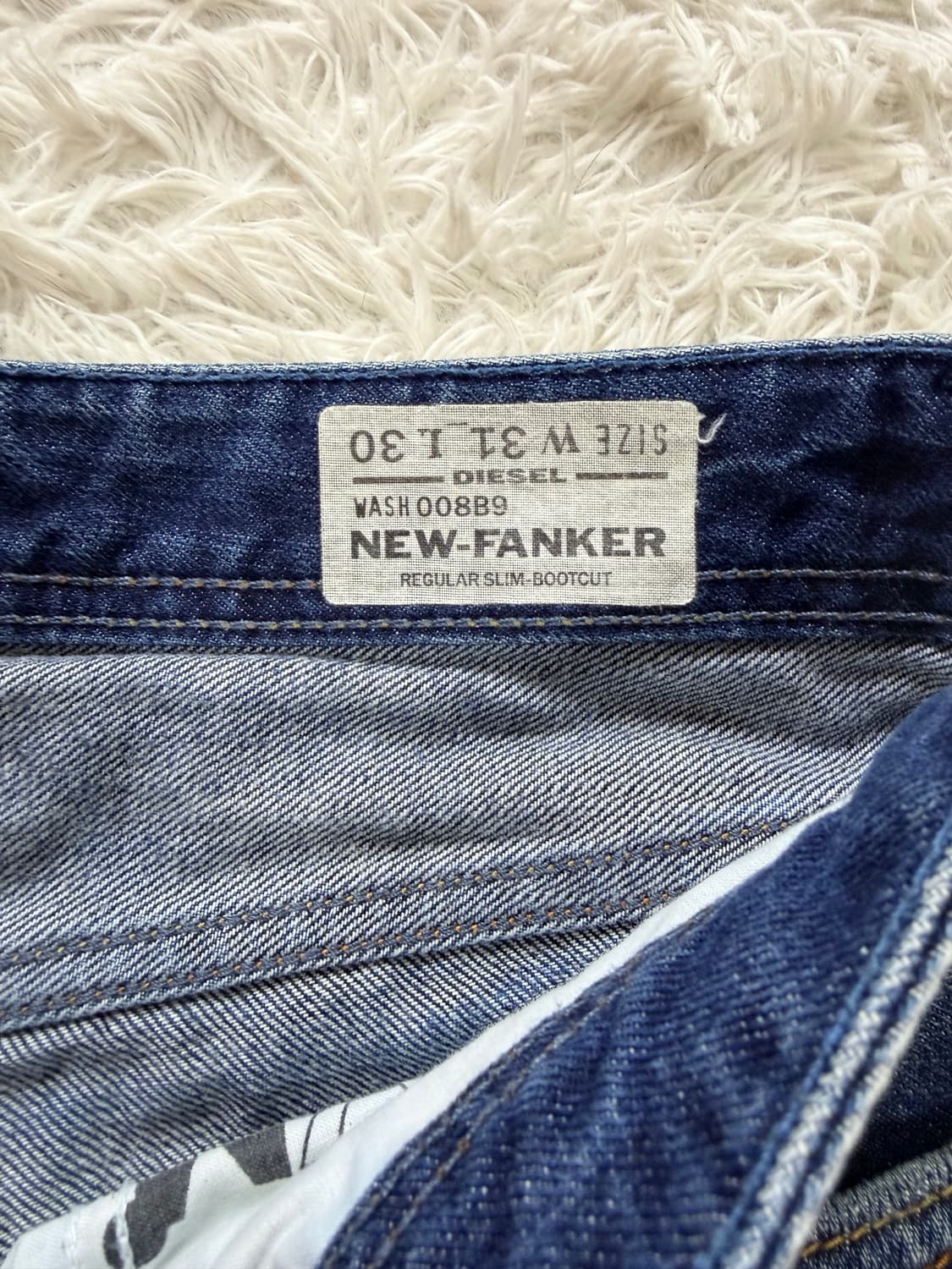 [DIESEL] 디젤 NEW-FANKER 레귤러 슬림 부트컷 데님 상품이미지5