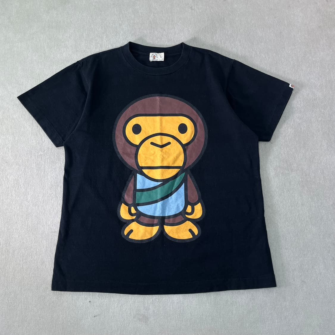 100 베이프 올드스쿨 베이비 마일로 반팔 티셔츠 상품이미지1