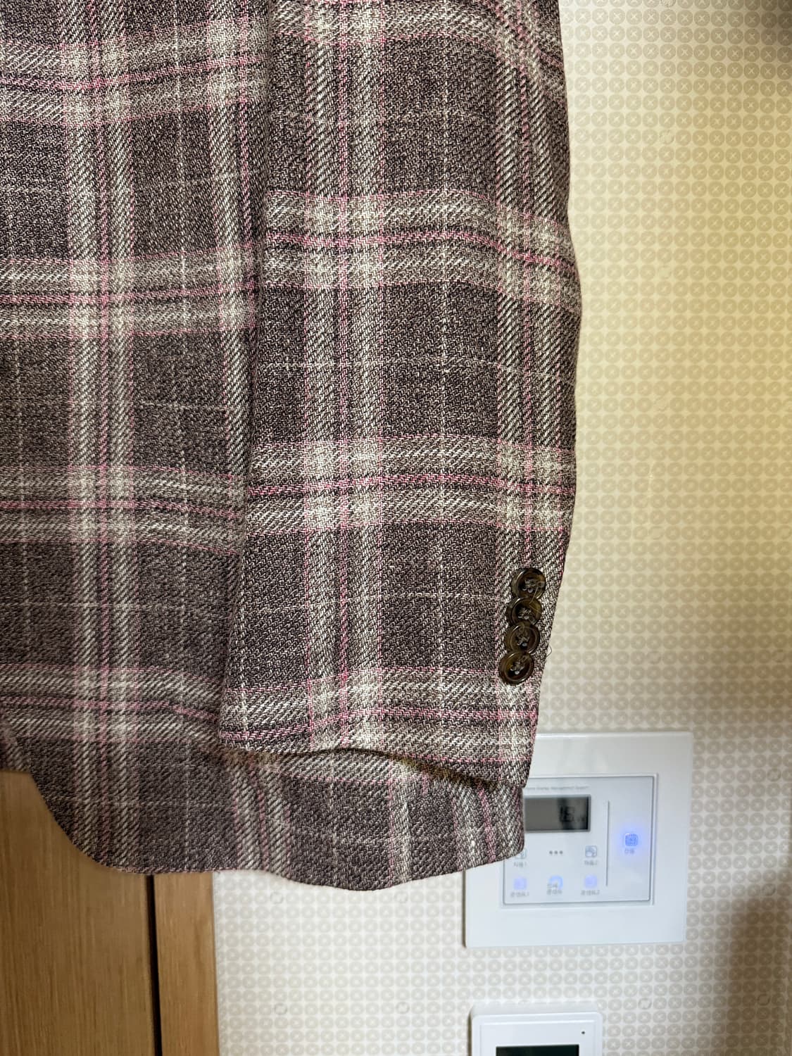 맨온더분 까노니코 체크 자켓 48사이즈 상품이미지4