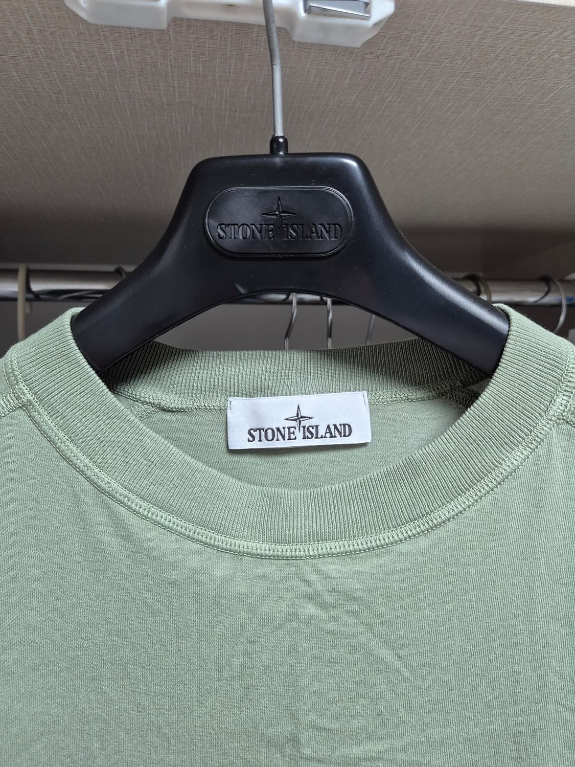 한글택 25년식 스톤아일랜드 반팔티 105-XL 상품이미지3