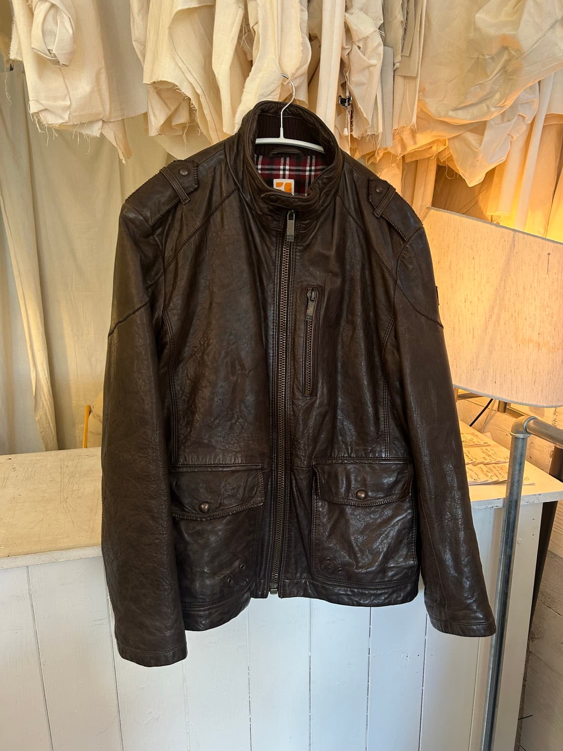 Hugo Boss orenge 레더자켓 상품이미지1