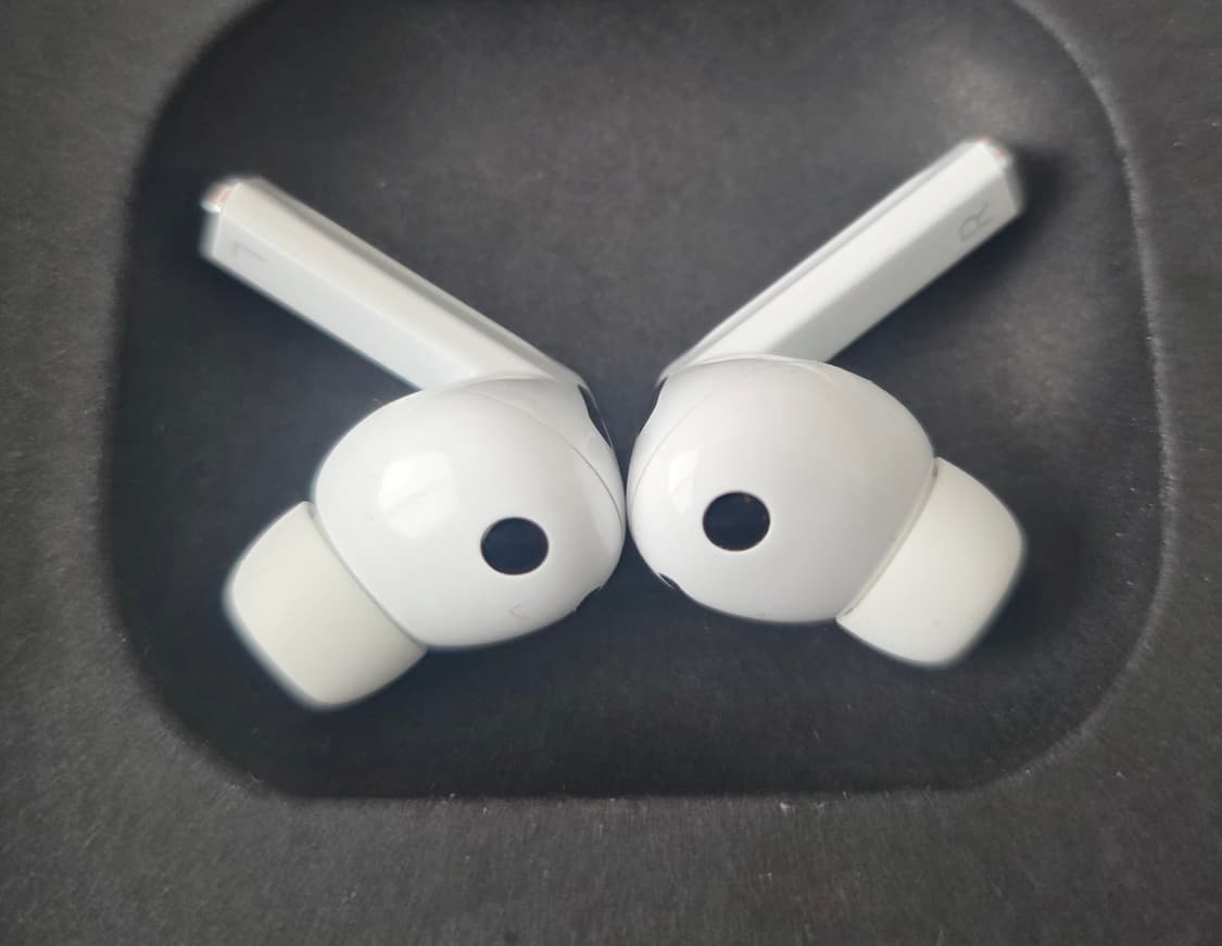 갤럭시 버즈3 프로 화이트 (풀박스)+투명하드 케이스 상품이미지7