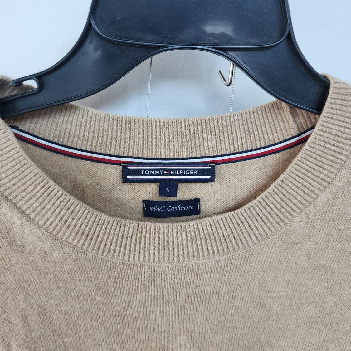 타미힐피거 캐시미어 니트 베이지 상품이미지2