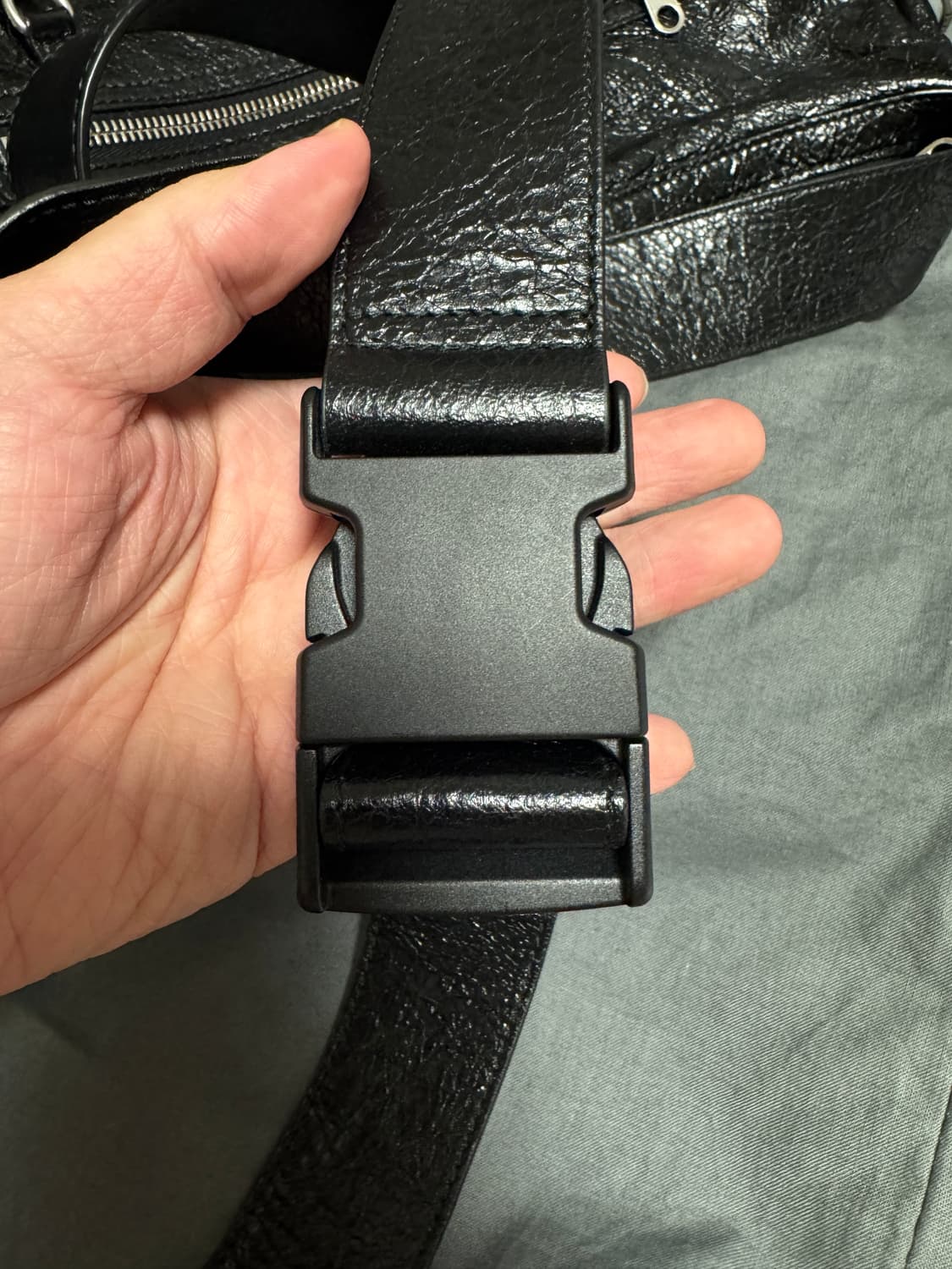 발렌시아가 슈퍼비지 메신저백 상품이미지6