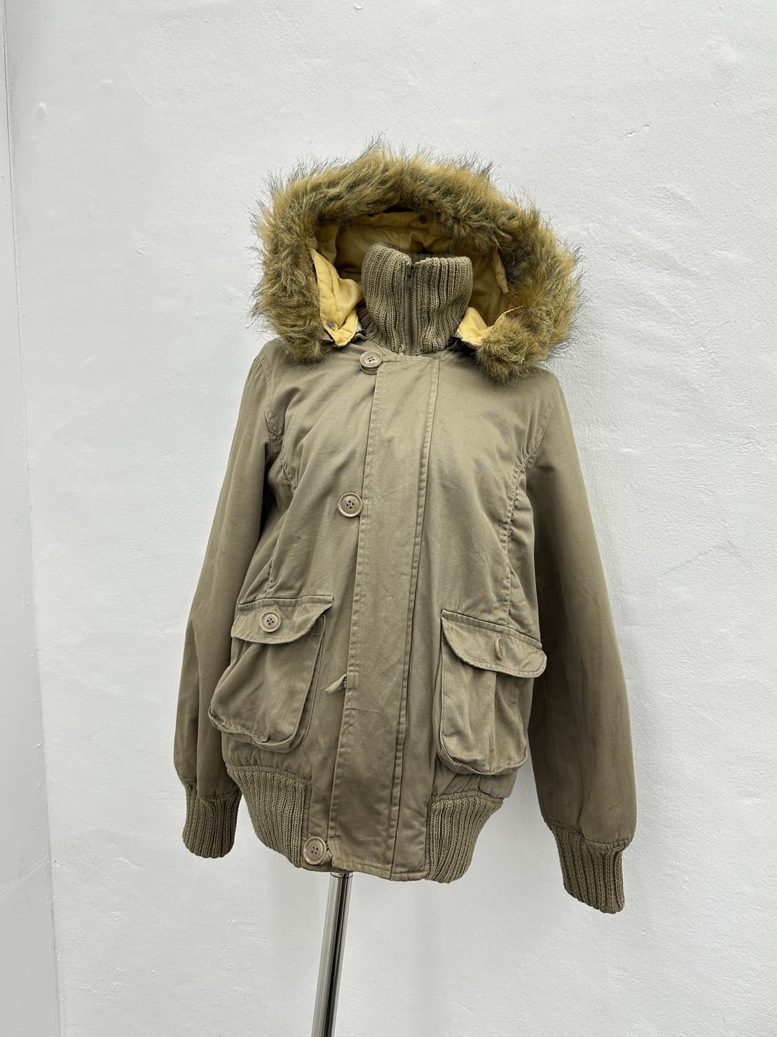 Fur padded bomber 상품이미지2