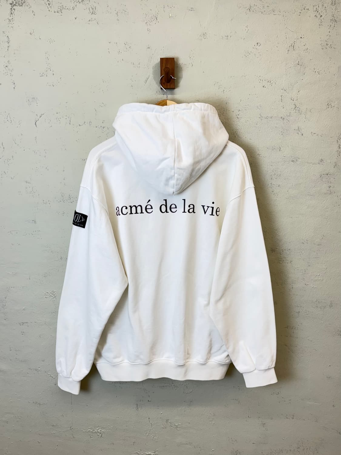 아크메드라비 프린팅 화이트 후드티 상품이미지2