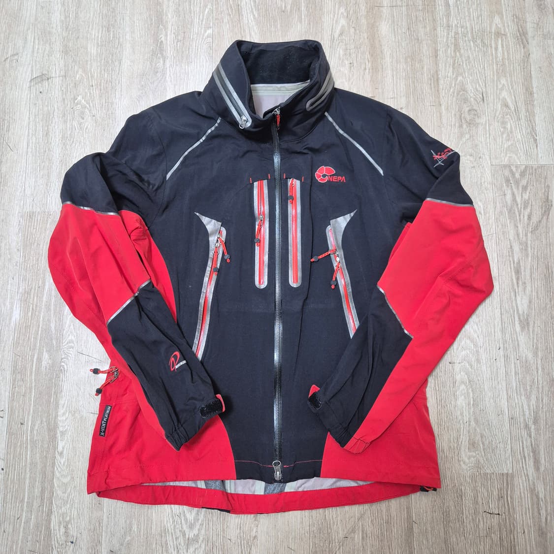 네파 프로텍션 투톤 바람막이 집업자켓  상품이미지1