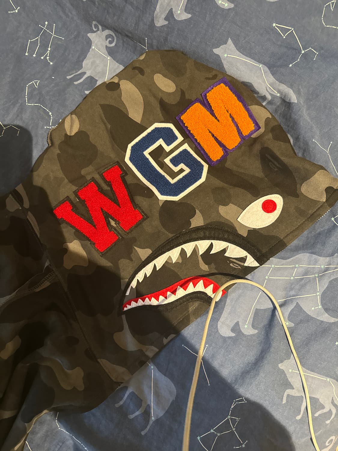 베이프 샤크 후드집업 흑계 상품이미지1