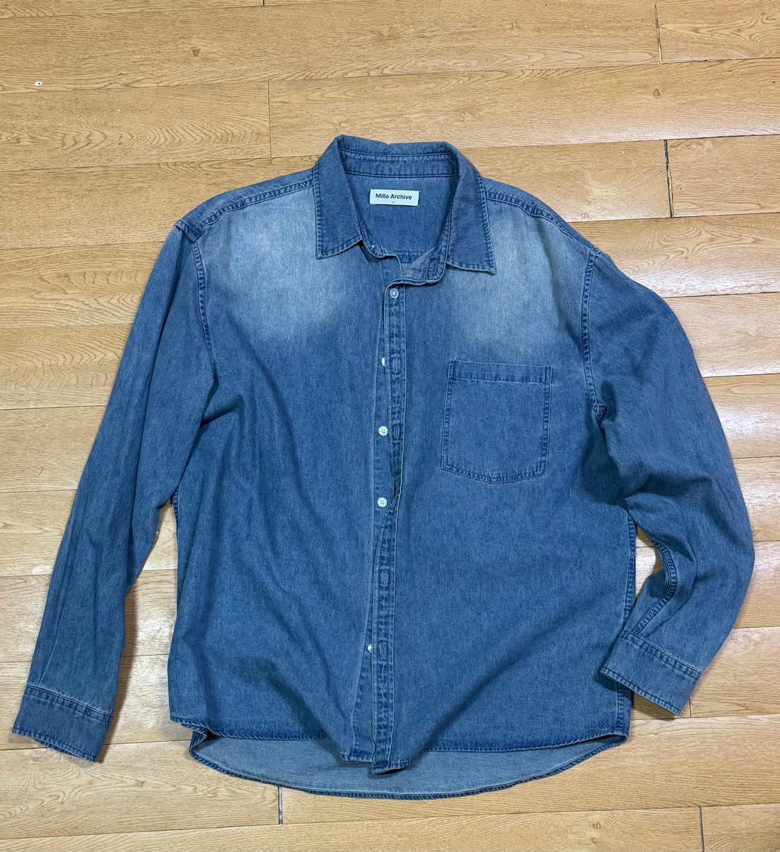 밀로아카이브 데님셔츠 페이드 블루 상품이미지2