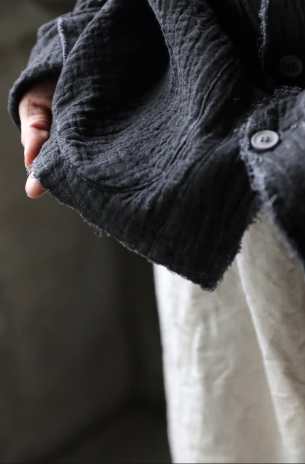 [46] Daub 로우 엣지 가디건 블랙 상품이미지2